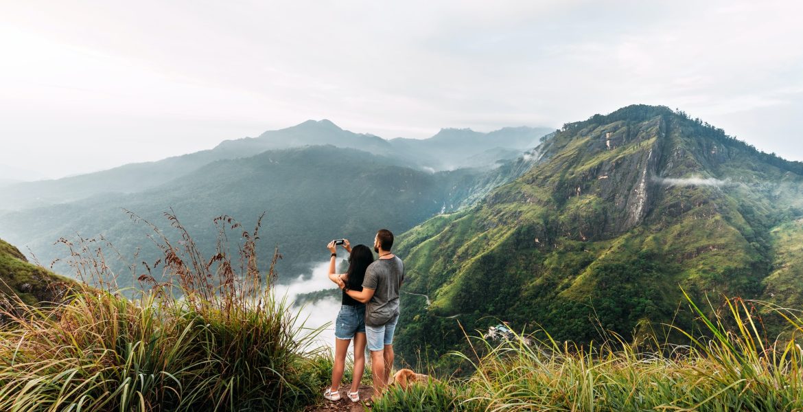The couple travels the world. A couple in love travels to Sri Lanka. The couple travels to Asia